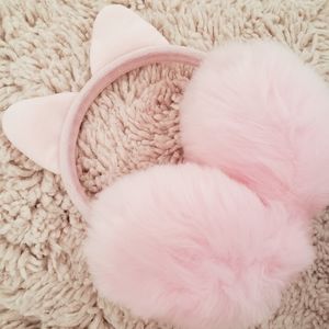 Earmuffs